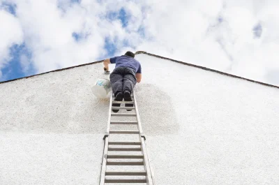 Peinture extérieure à Bromeilles — façades et ravalement